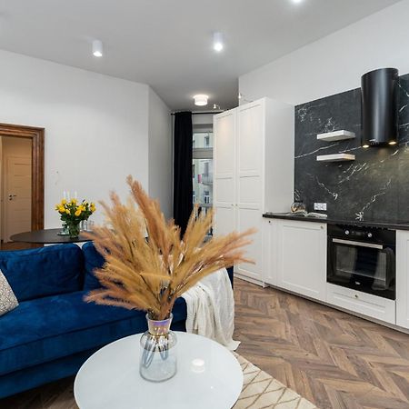 Appartamento 4Seasons Apartament Krakow Center Esterno foto